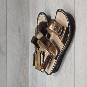 Alegria Women Ver-126 Leather Wedge Sandals shoes sz 37/7-7.5